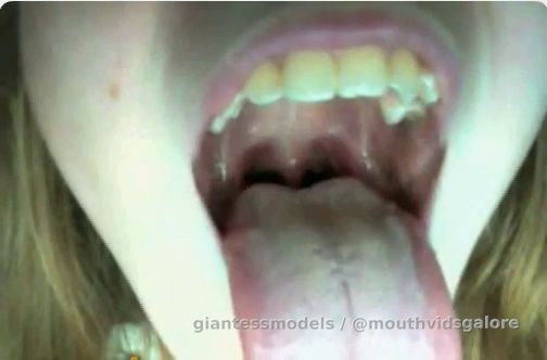 Old Omegle Video 173: Closeup Tour