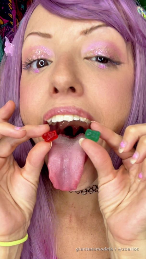 Eating & sitting on gumm bears