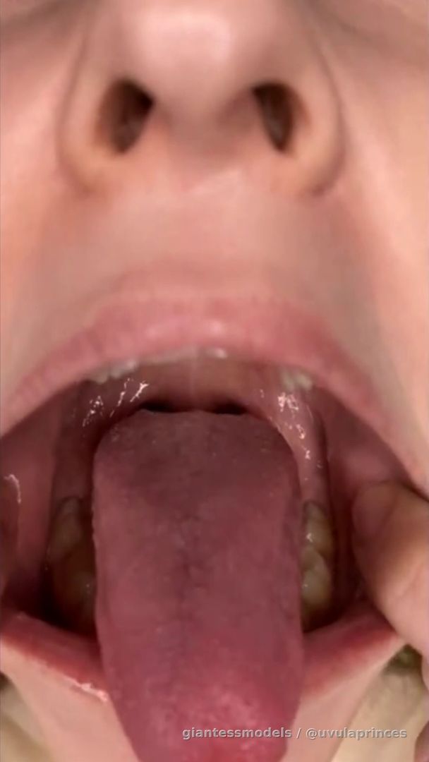 Mouth show 2