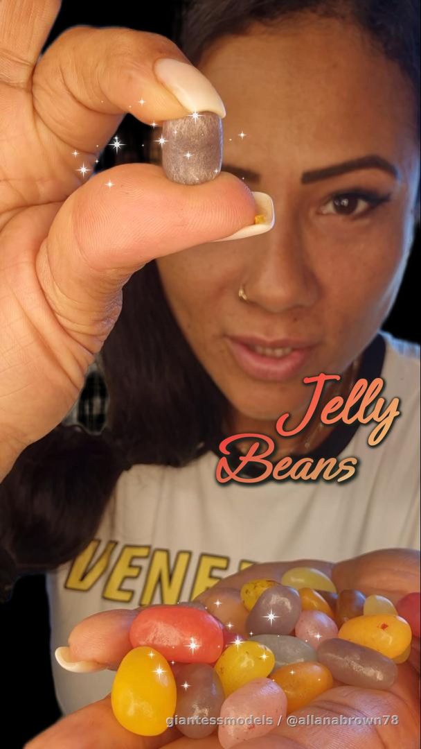 Satisfying Jelly Bean Eating & Swallowing 🍬✨

🍬✨ Watch the colorful jelly beans as they disappear in this satisfying treat experience. Bright, shiny, and full of flavor—Perfect for ASMR lovers and candy fans who enjoy simple, colorful swallowing jelly beans whole. 🌈😋