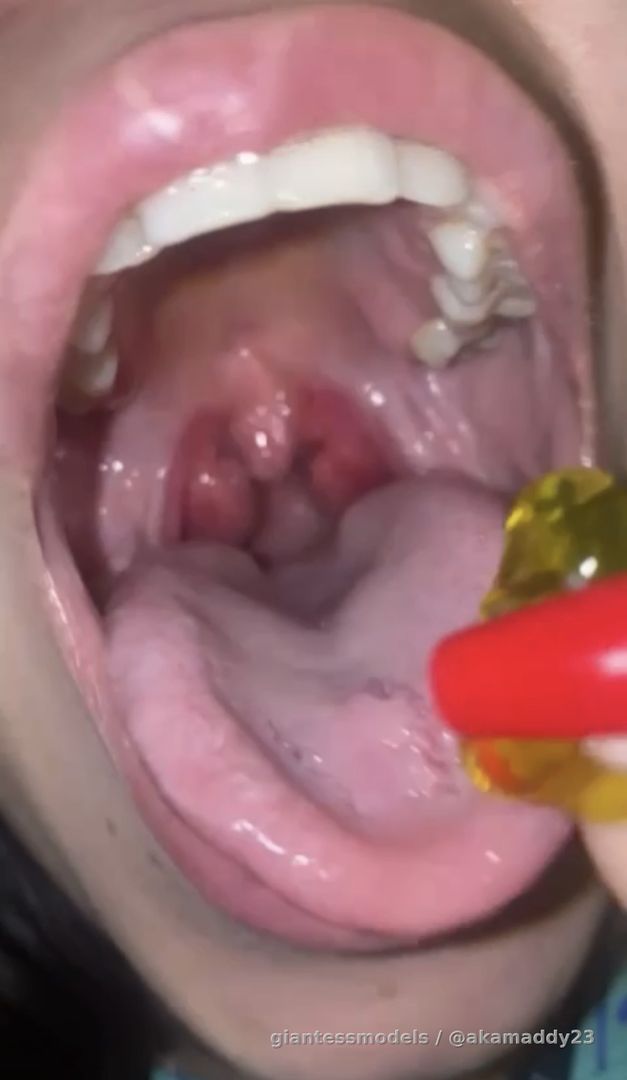 I swallow gummy bears with my mouth open video 7 min