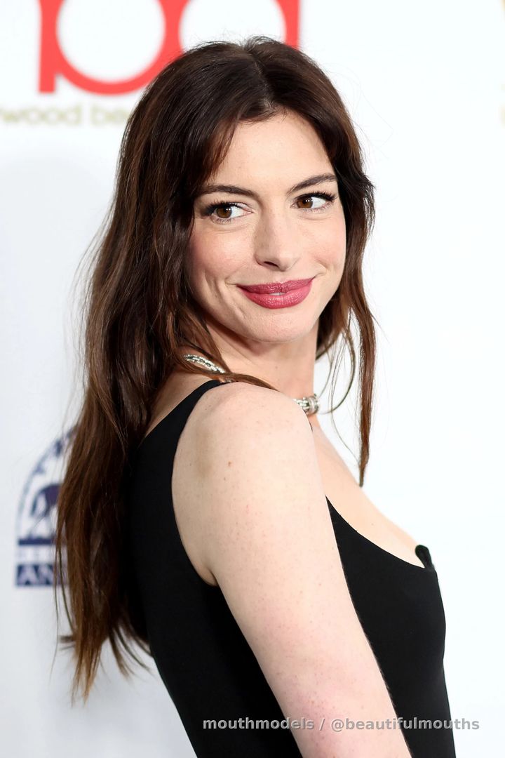 Anne Hathaway