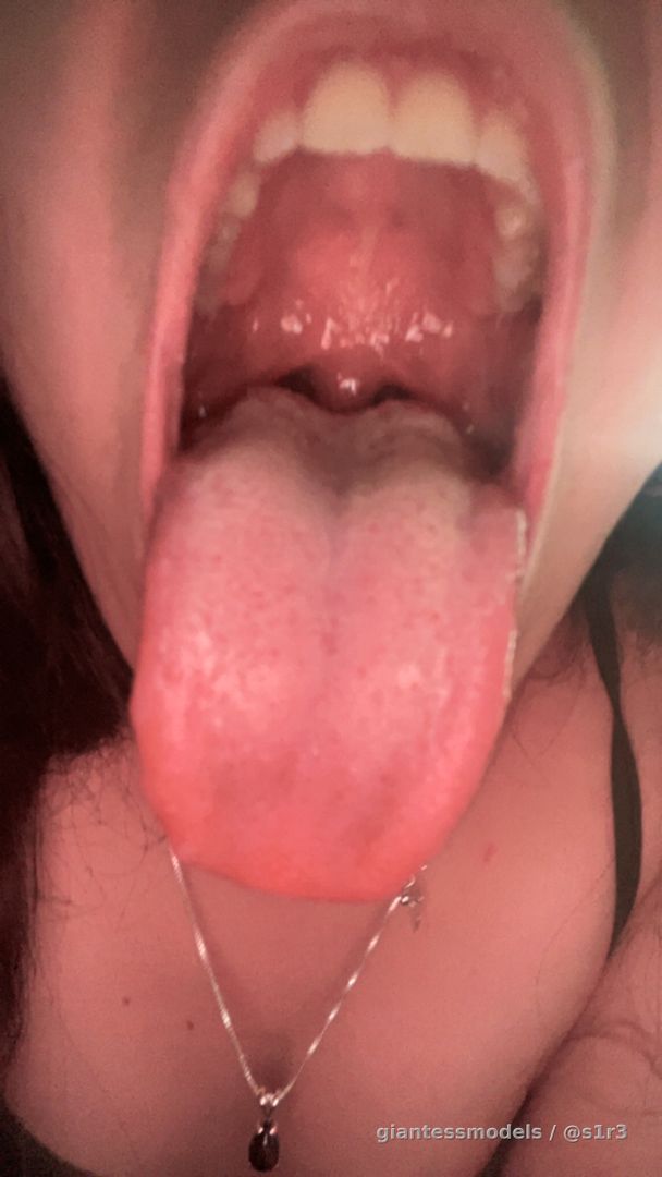 3 min BBC DILDO AND BOOTY! Hehe