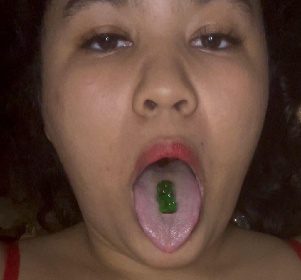 Crushing two gummies with my feet, and swallowing them after🩷(5mins)