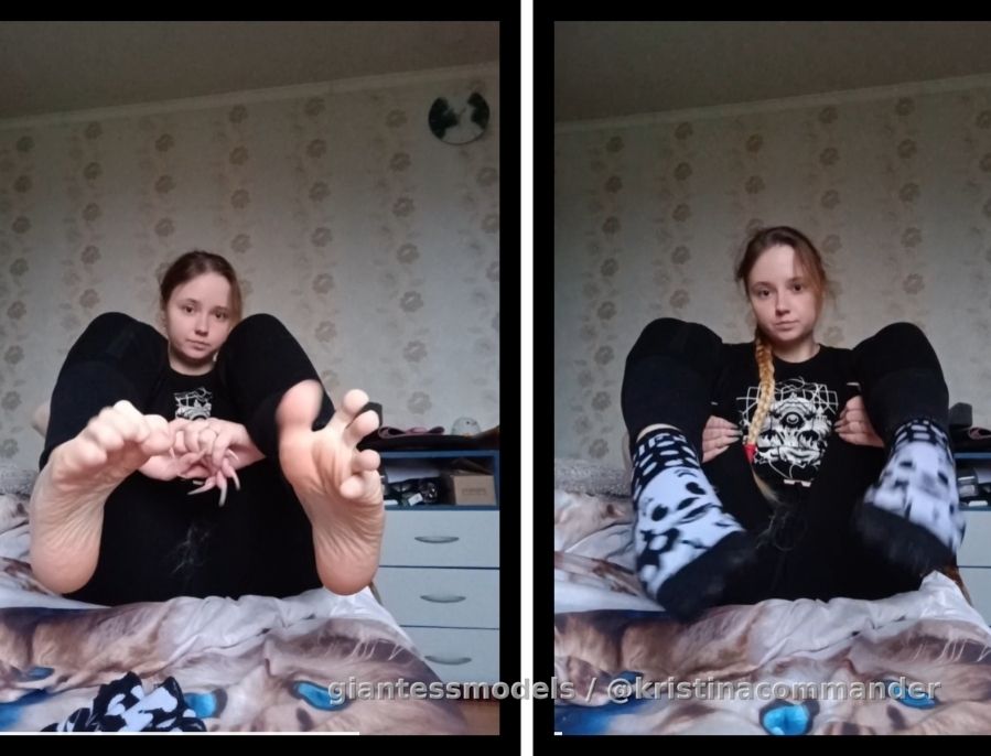 Soles with and without socks (video 1 min) 