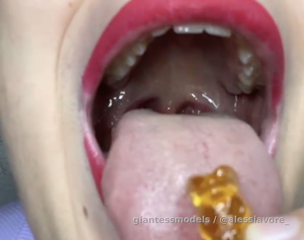 3 Minute of teasing, licking and vore!