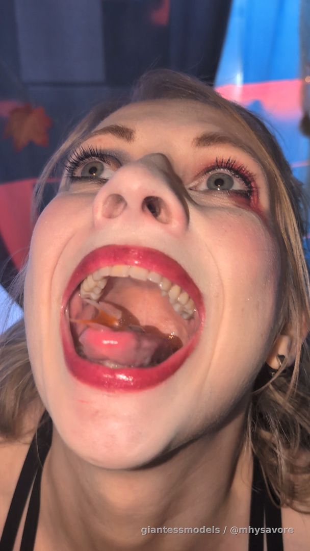 Down in one! Open mouth swallow vore!
I will be making way more of these so I hope your ready for my global take over 😛😘💕💋
