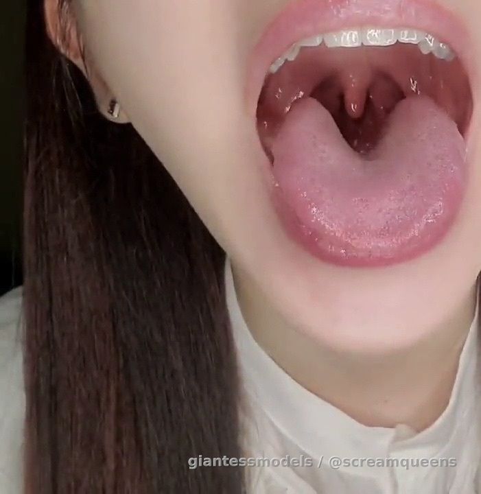 Insanee Close Up Uvula Moving Gagging Tongue Viewz