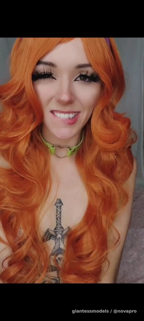 xzeldababex Topless Giantess Licking Pov