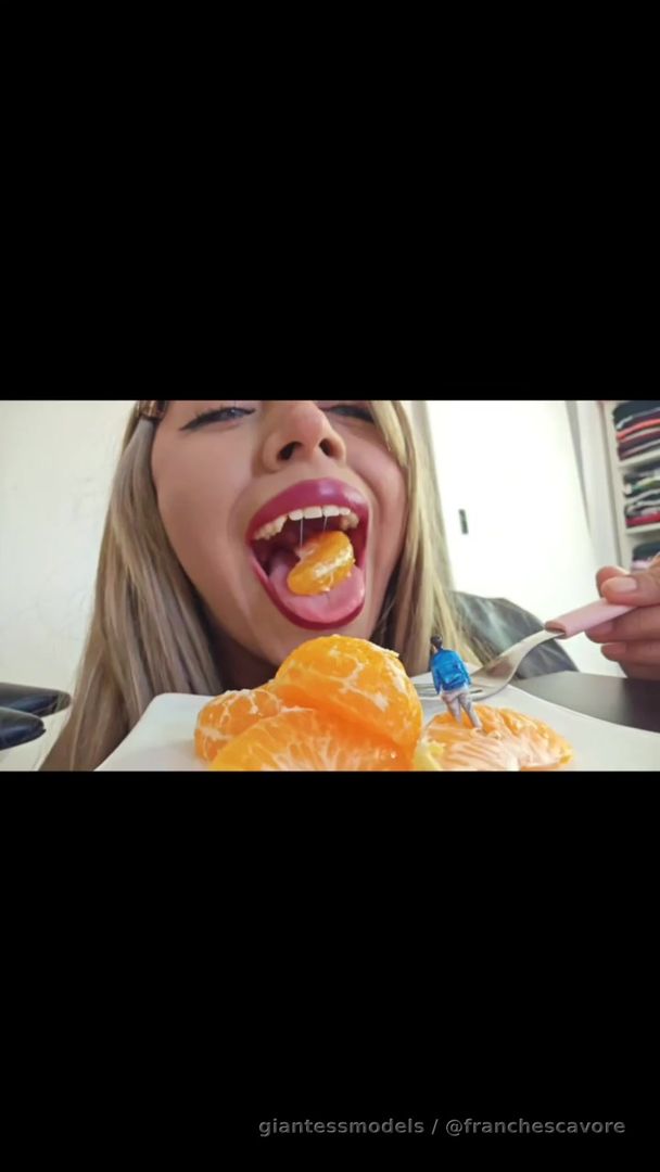 Endoscopic Mandarin Swallow POV (part one)