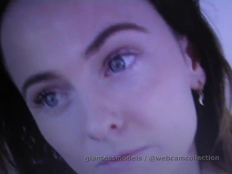 Cam Girl 30