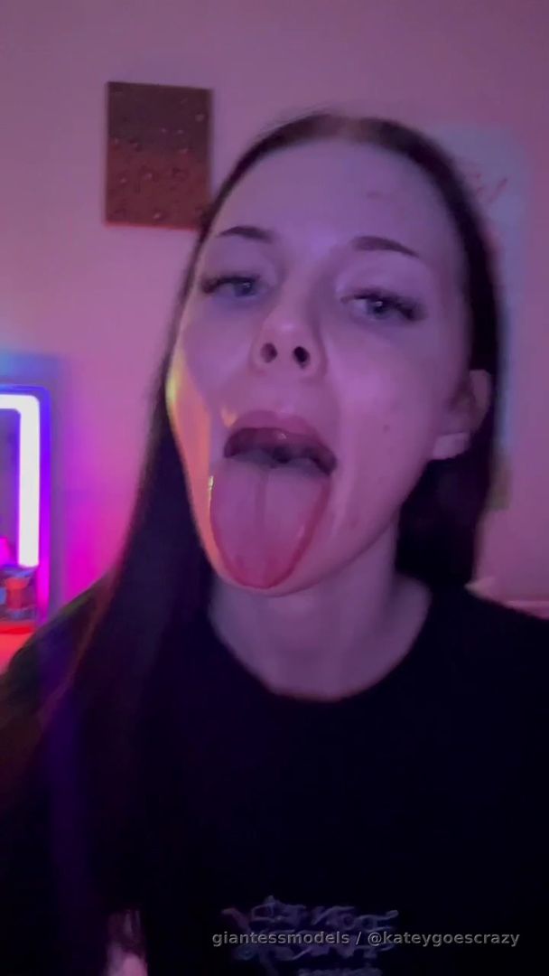 A JOI countdown video as I show you my long tongue that reaches my chin. I ask you to cum for me.