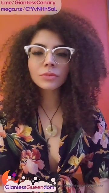 Introducing Queen Canary! This is her first video and because she was unable to buy live pinkies at the time, she decides to practice with dead* ones that she bought frozen. She mouth plays with the pinkie and attaches it to a dildo to continue the hot mouth action, then she teases the pinkie with her pussy and ass 🥵. Lastly she cooks and eats the pinkie and enjoys it as a little snack 😋. The video ends with bonus content of Canary doing a video photoshoot mouth playing with pinkies! Once again, these are not live pinkies, they are dead.  So this video is being sold much cheaper than our other videos 🖤

Video length is 07:53
Video price is $25