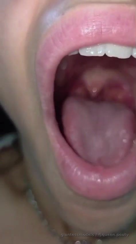 👄
