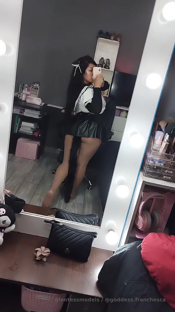 Hi there, how are you? I just created a new Instagram @franchescavore
I'll be answering questions there over the weekend! See you soon 😘