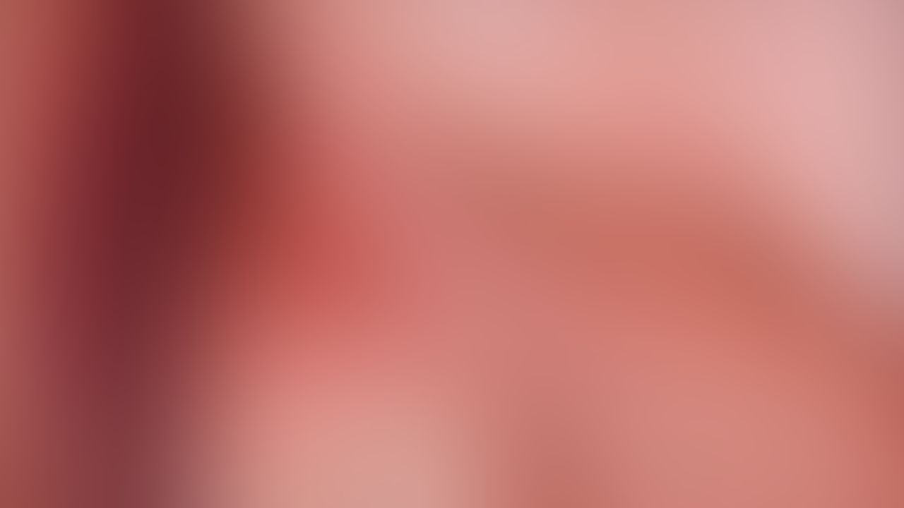 Playing with my fat pussy secretly on the terrace while my family is around (homemade video)
💕👄
