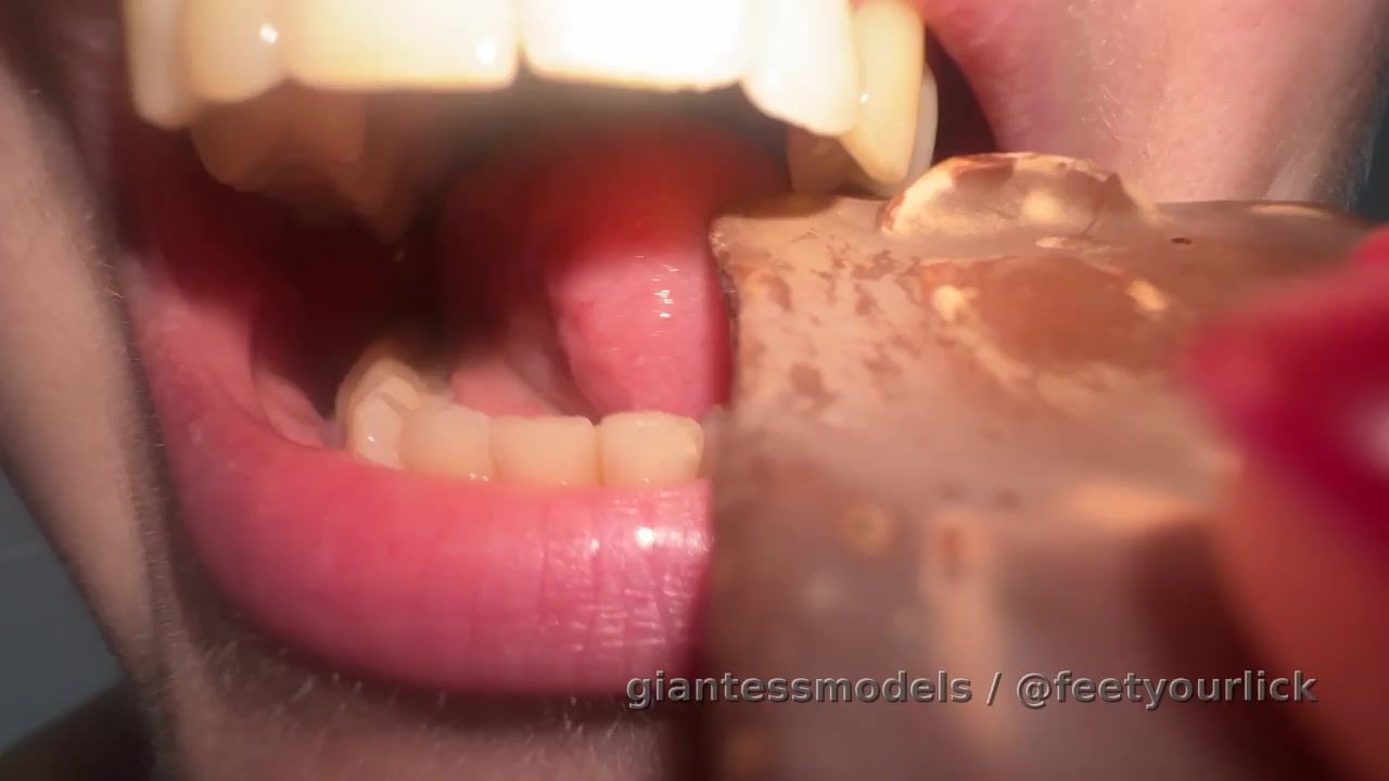 Chewing chocolate with nuts and swallowing with mouth open 👅 (FOOD VORE 🍫)