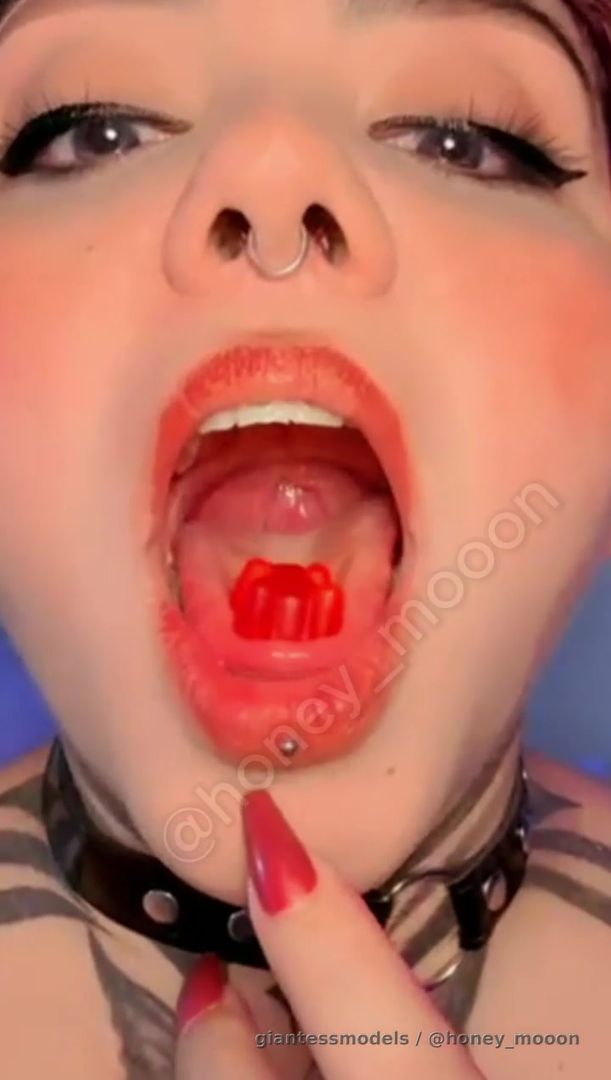 This could be you, mi amor 🤗, but you play around too much, ¡hombre! 🤪. Maybe it's time to get serious, ¿entiendes? 🙏, and make your fantasies come true, ¡para siempre! 💫. 

Be sure to follow me for updates, exclusive promotions, and discounts, ofertas especiales! 🎁, so you can stay up-to-date on all the latest and greatest, lo mejor! 📣. Don't miss out on the fun, no te pierdas! 🎉, and let's get this fiesta started, vamos a empezar! 💃