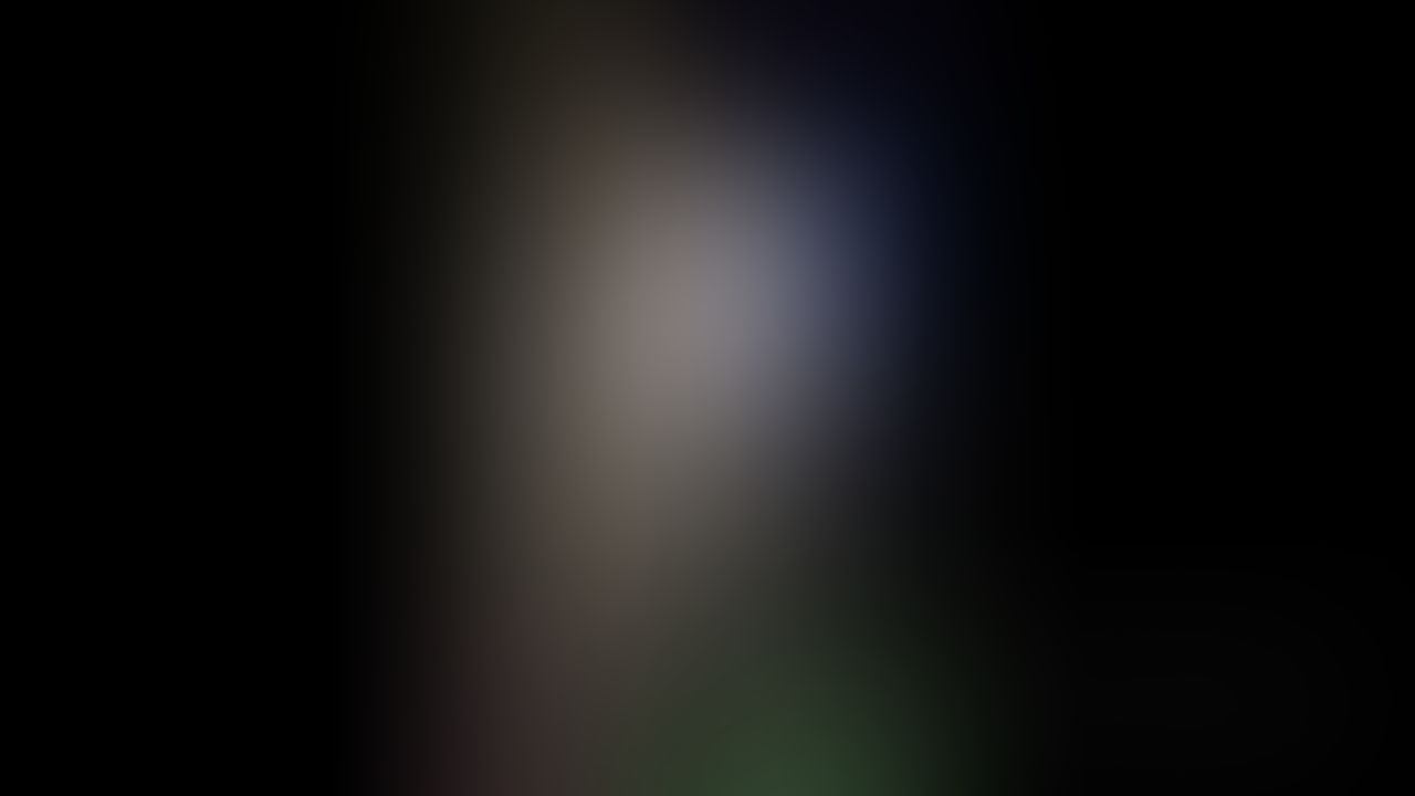 Giantess Gecko Hunt: From Sight to Gullet.
