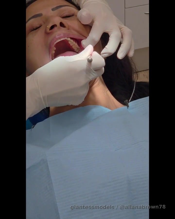Replacing My Filling… Open Wide 🦷💋 (Spanish) 

Had to get an old filling replaced today…🦷